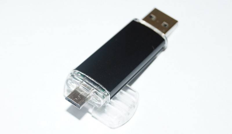 USB A и MicroUSB для планшета или смартфона и ПК